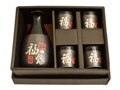 Sake set šedočerné barvy se znaky 