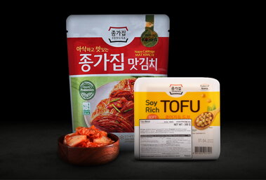 Kimchi, tofu, chlazené