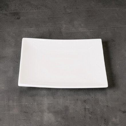 Bílý porcelánový podnos 20,5x20,5cm