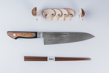 Japonský nůž TUS Chef TAKAYUKI 180 mm